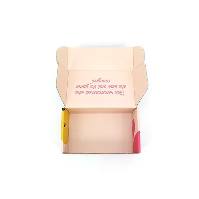 Wellpappe Bedruckte Papierverpackungsbox Kraft Personalisierte Portoboxen